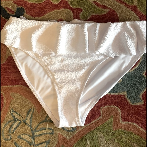Women’s XL Time and Tru White Bikini Bottoms - Picture 2 of 5